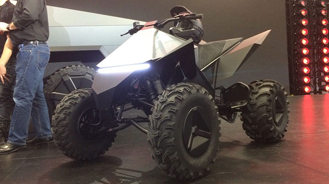 Tesla Cybertruck elektrikli pickup Tesla elektrikli ATV