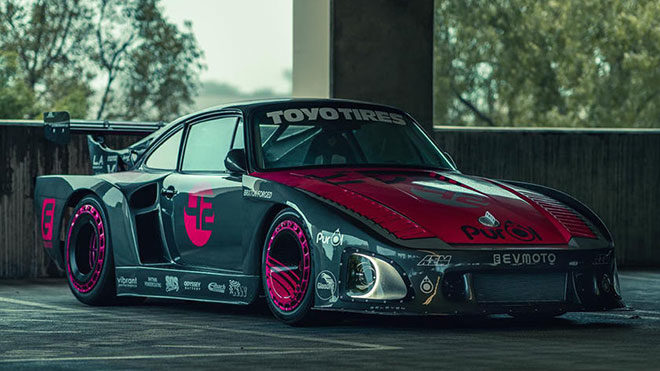 Porsche 935