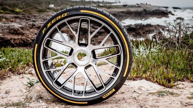 Koronavirüs etkileri; Pirelli 2021 takvimi iptal etti