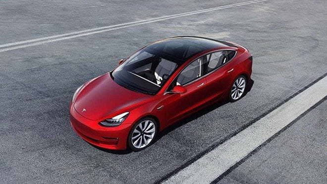 Tesla elektrikli otomobil