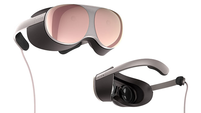 HTC Project Proton VR başlığı