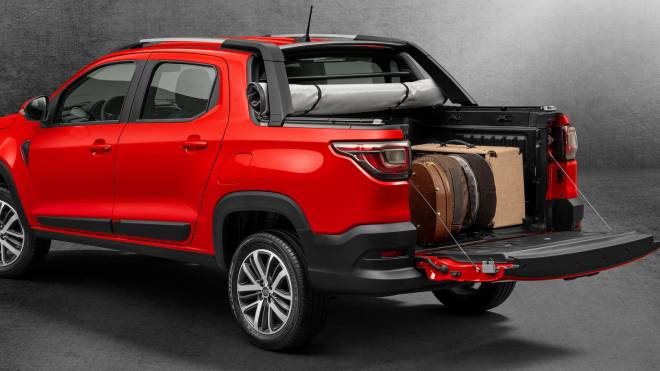 yeni fiat strada pickup tanitildi iste one cikan detaylar log