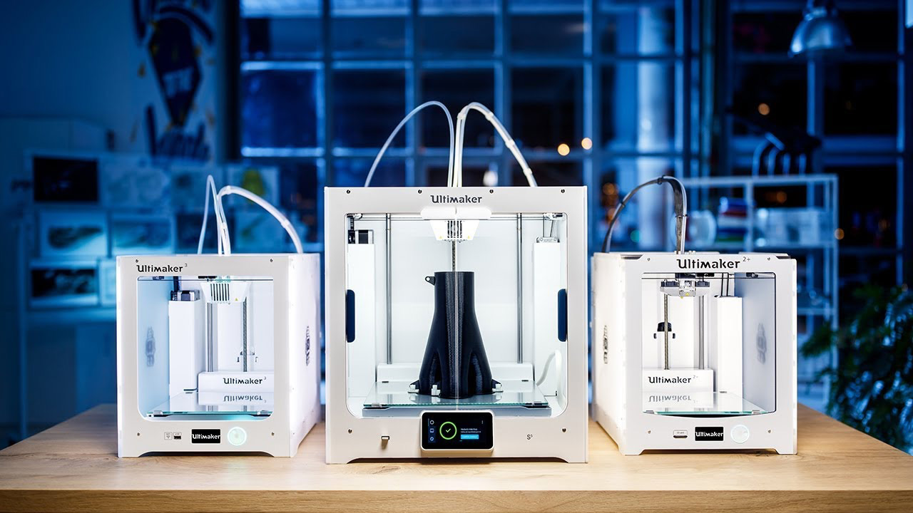 https://www.log.com.tr/wp-content/uploads/2020/05/3D-yazici-ultimaker.jpg