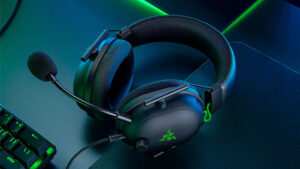 Razer BlackShark V2 oyuncu kulaklığı