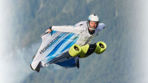 BMW elektrikli wingsuit