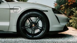 Porsche Taycan Pirelli