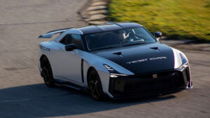 Nissan GT-R50