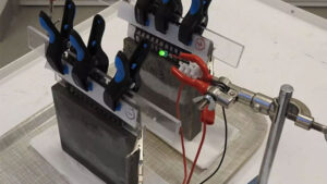 Betondan pil ile gelecekte binalar kendi elektriğini depolayabilir