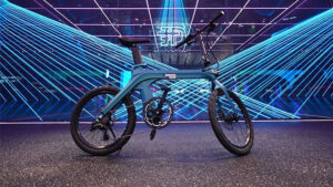 Katlanabilir elektrikli bisiklet Fiido X