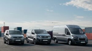 Peugeot ticari araç