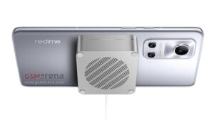 Realme, “Flash” ve “MagDart” ile Apple göndermesi yaptı