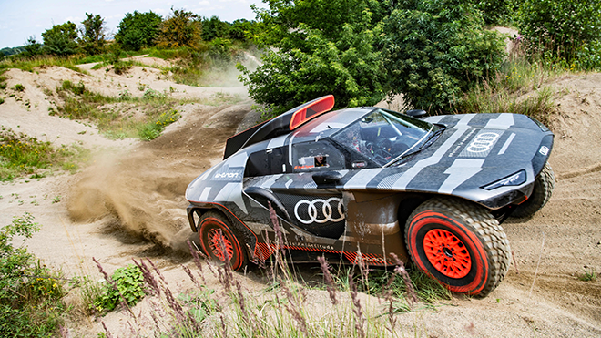 Dakar avcısı; Audi RS Q e-tron, testlerine başlıyor