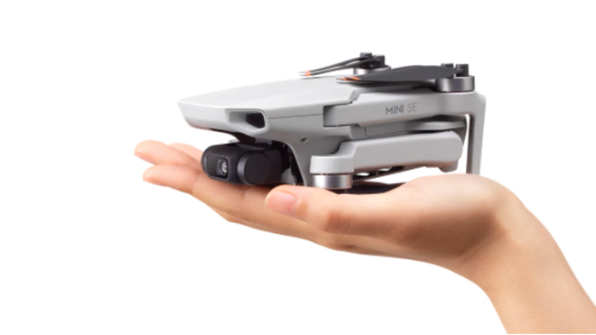 Piyasadaki en uygun fiyatlı DJI drone’u; DJI Mini SE incelemesi thumbnail