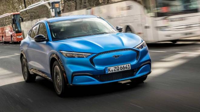 Ford Mustang Mach-E cephesinden NCAP başarısı