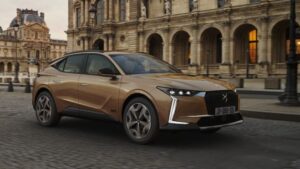 2022 DS 4