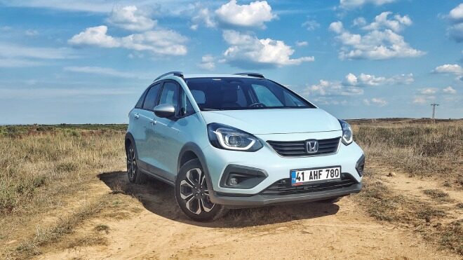 2021 Honda Jazz Crosstar Hybrid incelemesi