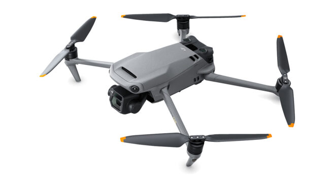 DJI Mavic 3 ve Mavic 3 Cine drone modelleri sızdırıldı