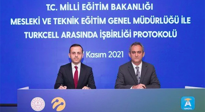 MEB ve Turkcell’den geleceğin yazılımcıları için istihdam seferberliği