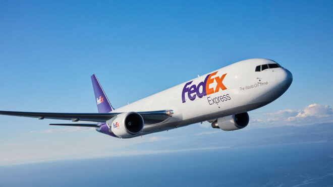 FedEx kargo uçağı