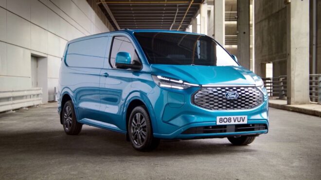 2023 Ford E-Transit Custom