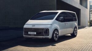 Hyundai Staria fiyatı