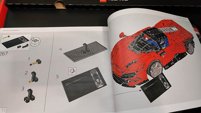 LEGO Ferrari Daytona SP3