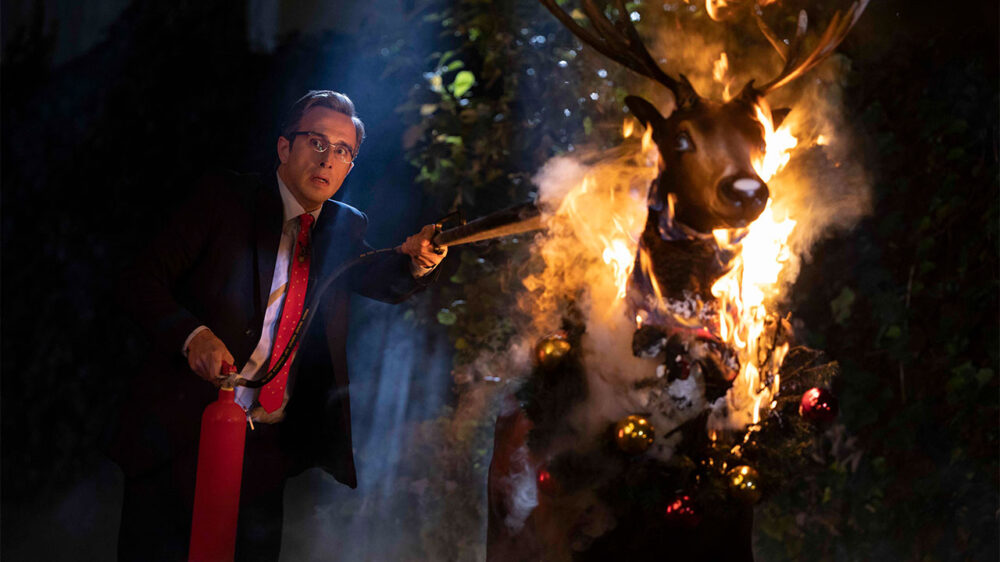 Gülse birsel'in yeni filmi 'yılbaşı gecesi'nden ilk fotoğraflar Disney+ ve Gülse Birsel imzalı bir film geliyor: "Yılbaşı Gecesi"