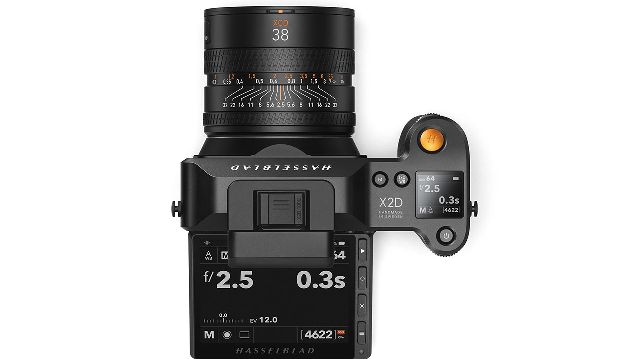 İddialı orta format aynasız: Hasselblad X2D 100C - LOG