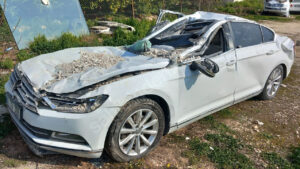 Deprem hasarlı araçlar