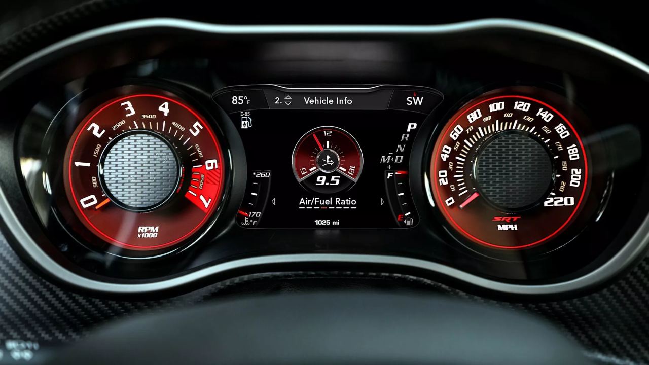 Dodge Challenger SRT Demon 170 yeni rekorlarla geldi LOG