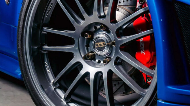 Paul Walker tarafından Fast & Furious'ta kullanılan Nissan Skyline GT-R R34 açık artırmaya çıkıyor