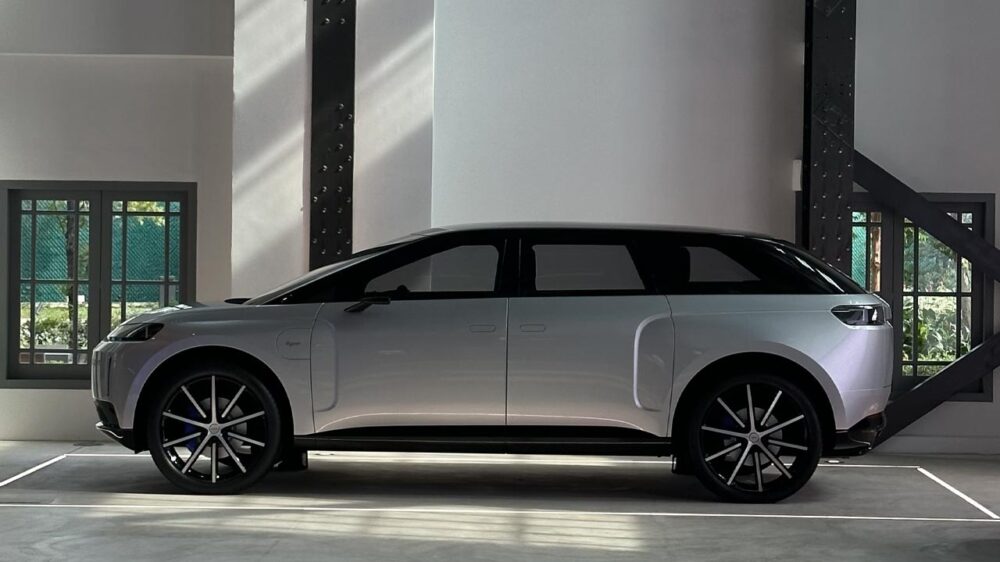 Dyson elektrikli otomobil N526