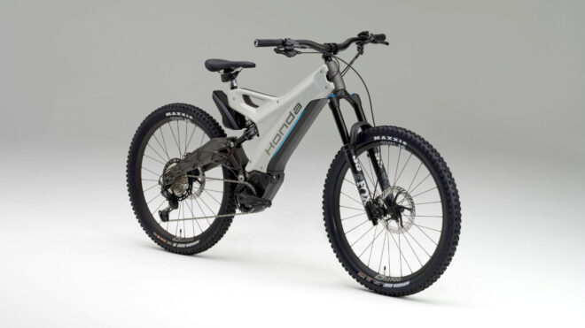 Honda elektrikli dağ bisikleti