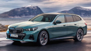 Yeni BMW i5 M60 xDrive Touring