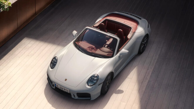 473 beygirlik 2025 Porsche 911 Carrera S