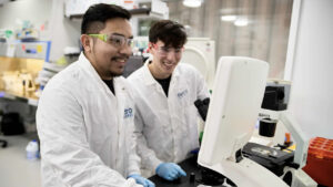 OpenAI, insan ömrünü 10 yıl uzatmaya çalışan girişimle birlikte "GPT-4b micro" isimli özel bir yapay zeka modeli geliştirdi