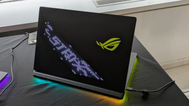 Tabanı RGB ile satılan ROG Strix Scar 16 ve Strix Scar 18 tanıtıldı