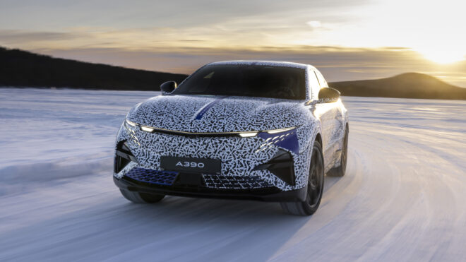 Alpine A390