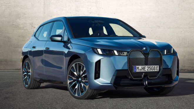 Yeni BMW iX