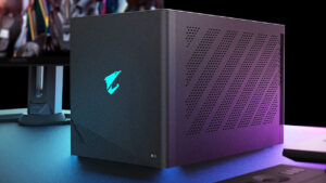 Gigabyte Aorus RTX 5090 AI Box eGPU tanıtıldı