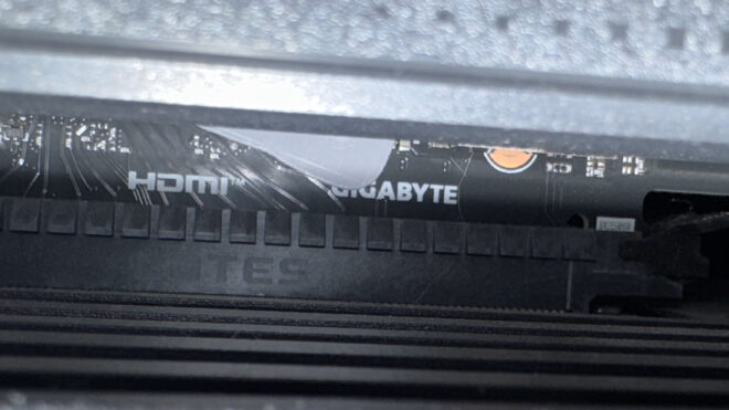 Gigabyte, RTX50 serisi ekran kartlarında görülen termal jel sorunu ile gündeme gelmeye devam ediyor