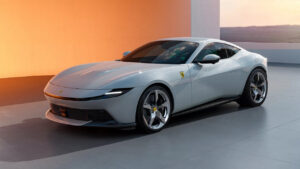 Roma'nın halefi Ferrari Amalfi resmi olarak görücüye çıkarıldı