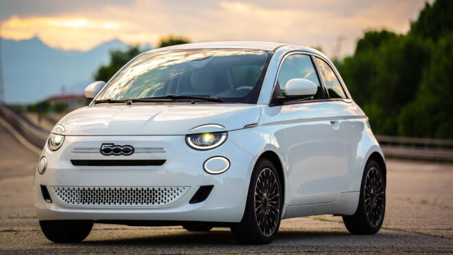 Hibrit Fiat 500 resmi olarak görücüye çıkarıldı