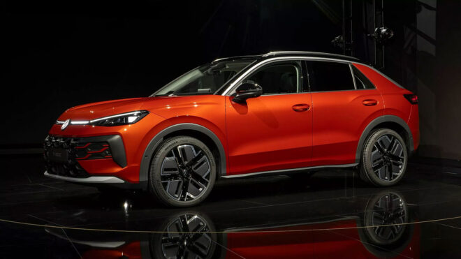 Yeni Volkswagen T-Roc resmi olarak görücüye çıkarıldı