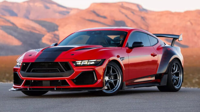 850 beygirlik Shelby Super Snake-R görücüye çıkarıldı