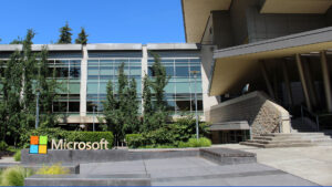 Microsoft, çalışanlarından haftada üç gün ofise gelmelerini istiyor