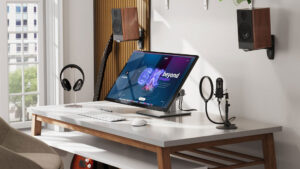 Alogic Clarity 6K Touch