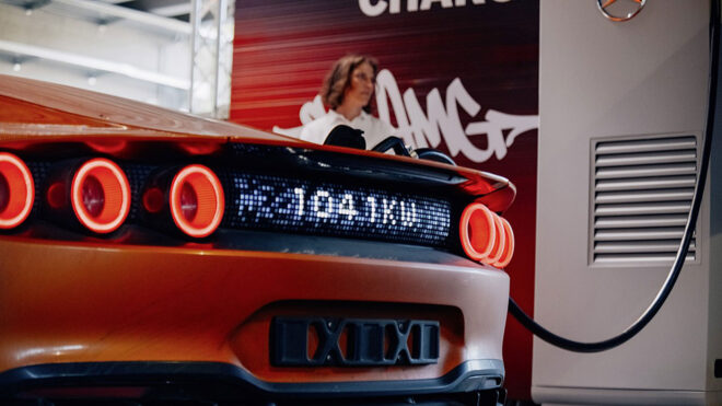 Mercedes-Benz AMG GT XX konsepti tam 1 MW hızlı şarj sunabiliyor