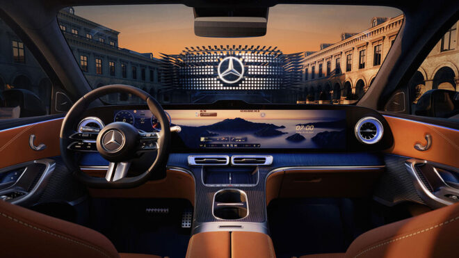 Elektrikli Mercedes-Benz GLC, 39 inç boyutunda bir ekranla geliyor