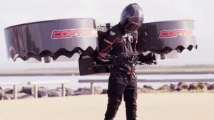 Jetpack modeli CopterPack'in "Gen3" sürümüyle ilk uçuşu gerçekleştirildi. Uzun yıllardır geliştirilen araç, geleceğin kişisel ulaşım araçlarından biri olabilir.